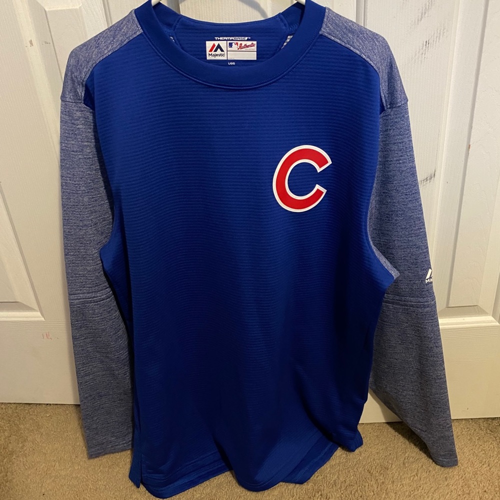 Cubs sweatshirt